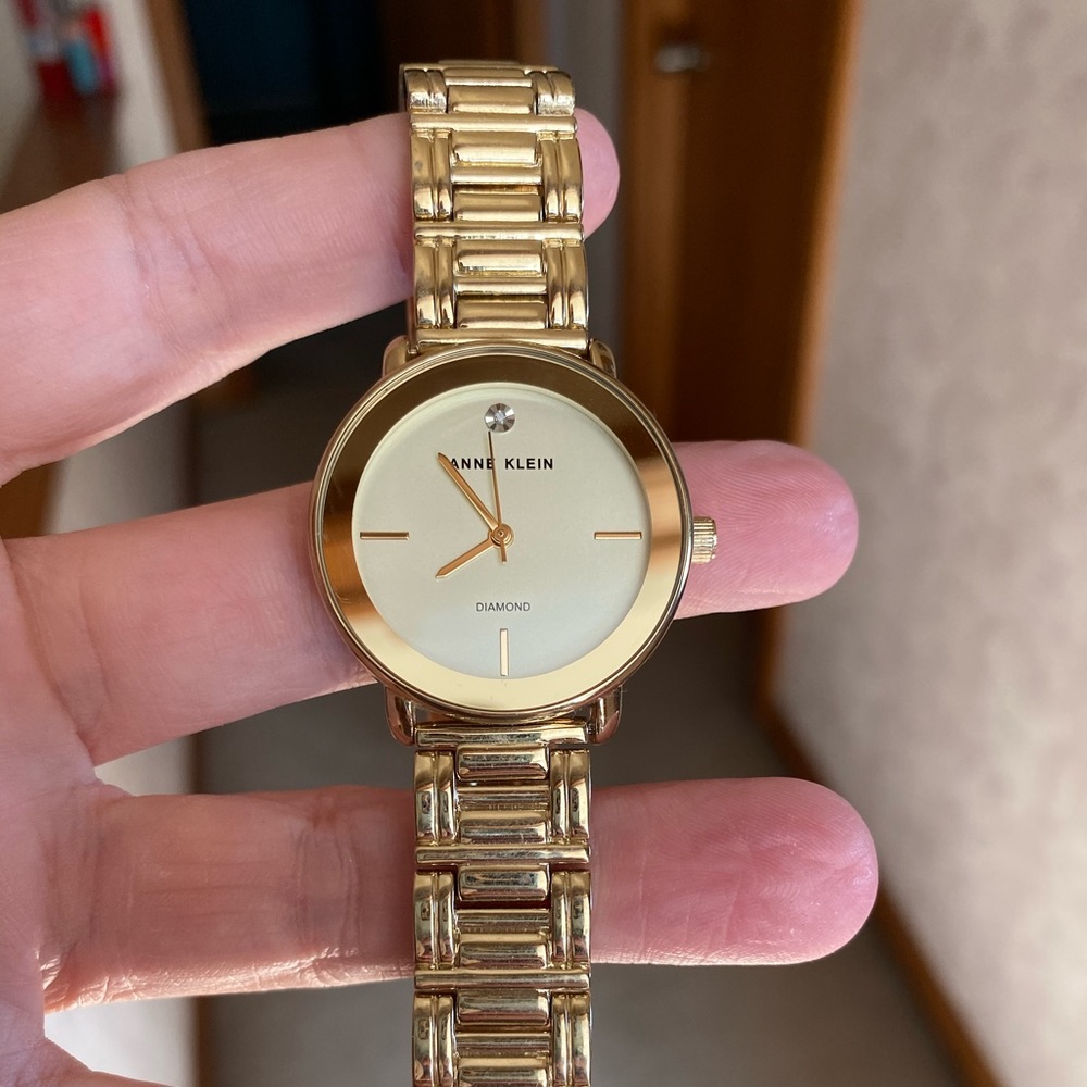 Anne Klein Diamond watch gold